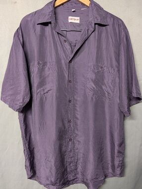 Men’s Vintage Silk Short-Sleeve Button-Up Shirt in Purple Size Medium